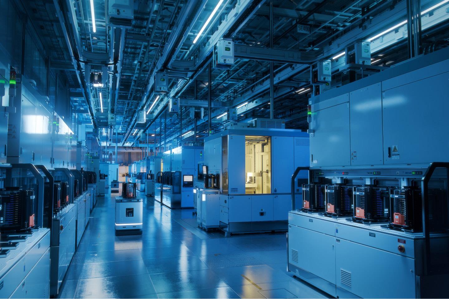Manufacturing facility with many machines